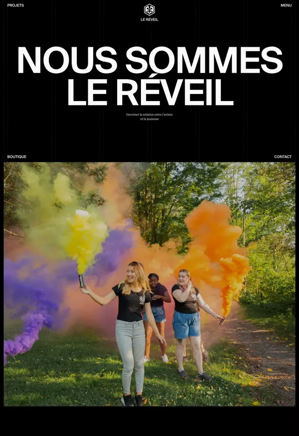 Éveiller l’identité franco-canadienne | Le Réveil - Portfolio design inspiration