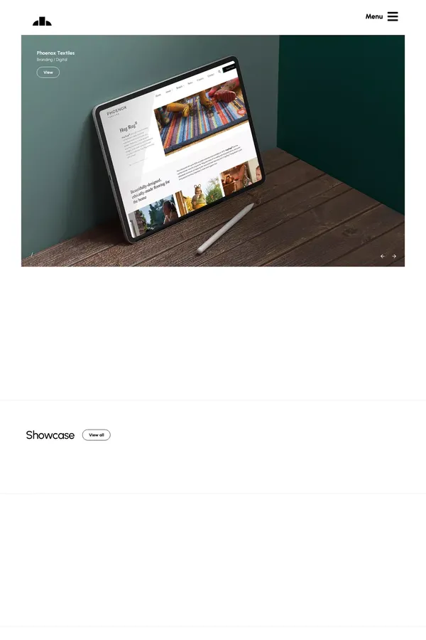 One moment, please... - Portfolio design inspiration