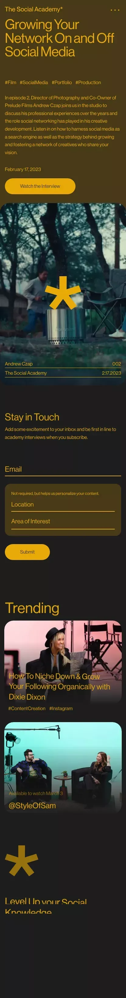 The Social Academy mobile view