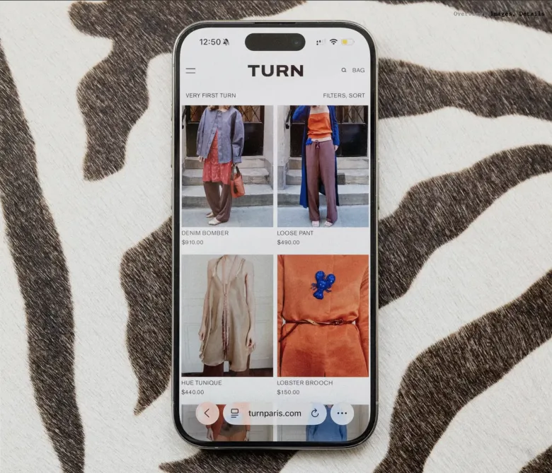 TURN PARIS mobile view